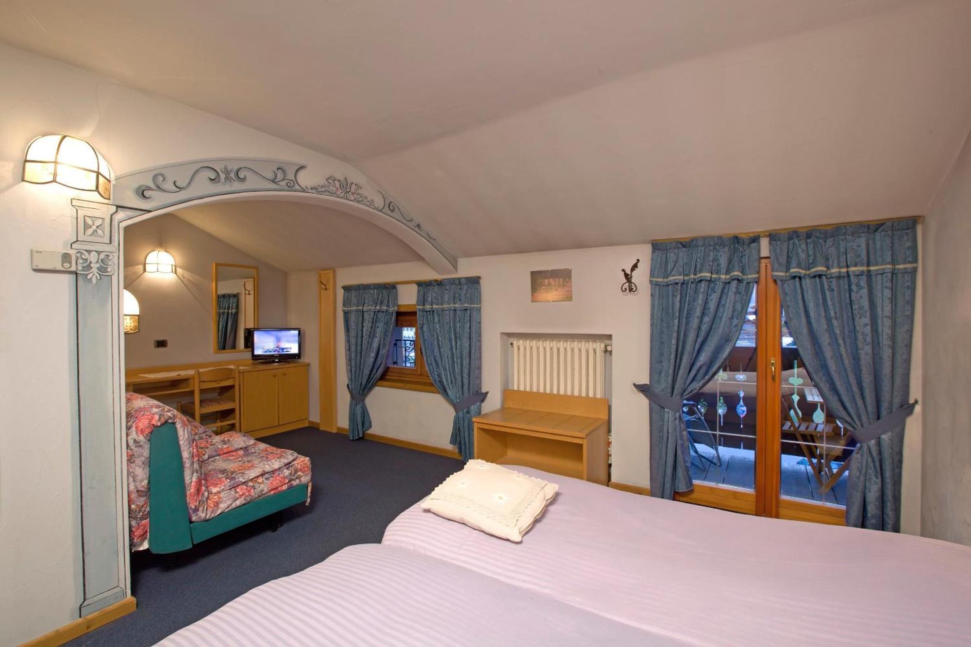 Hotel La Montanina Livigno Quarto foto